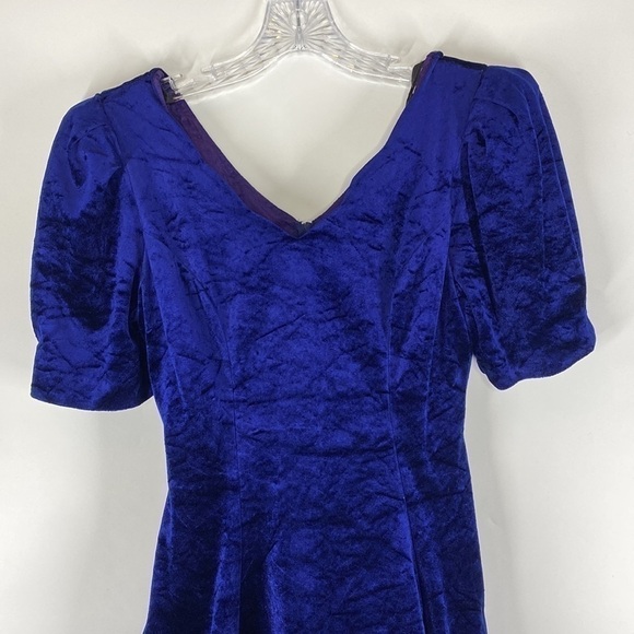 Vintage D.B.Y Ltd. Blue Velvet Bow 80s Dress Size 7 - Picture 2 of 10
